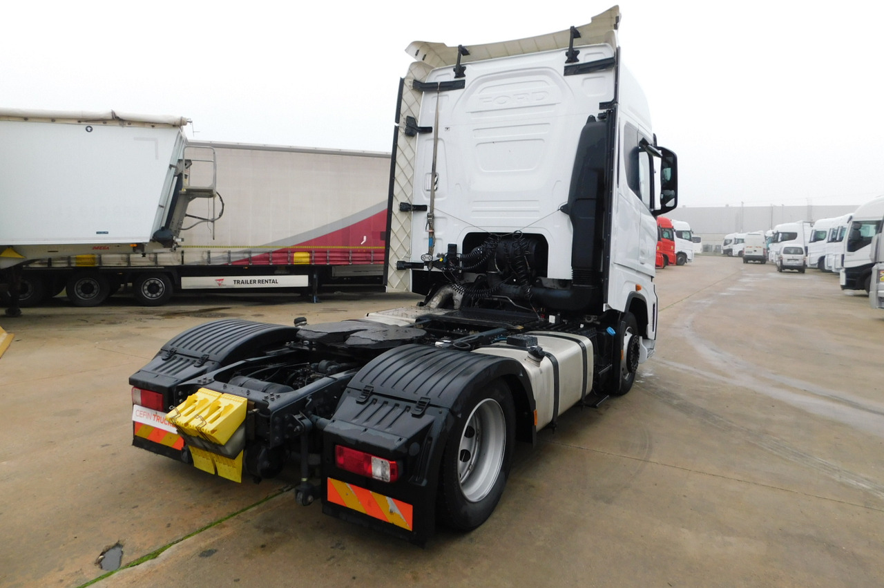 Ford F max ll 4x2 scab e6 12tx2620 - Ťahač: obrázok 3 Ford F max ll 4x2 scab e6 12tx2620 - Ťahač: obrázok 3