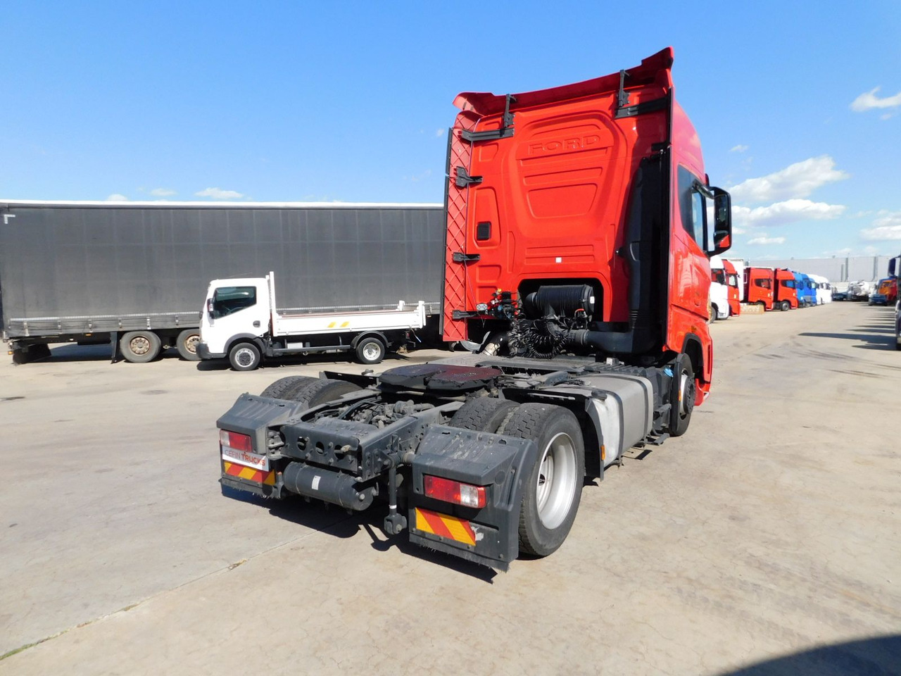 Ford F max ll 4x2 scab e6 12tx2620 - Ťahač: obrázok 3 Ford F max ll 4x2 scab e6 12tx2620 - Ťahač: obrázok 3