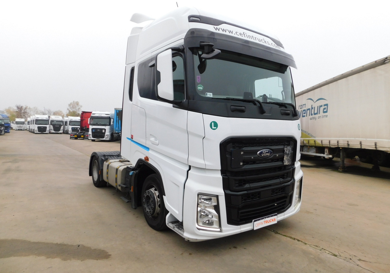 Ford F max ll 4x2 scab e6 12tx2620 - Ťahač: obrázok 2 Ford F max ll 4x2 scab e6 12tx2620 - Ťahač: obrázok 2