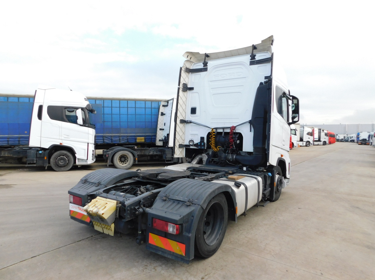 Ford F max ll 4x2 scab e6 12tx2620 - Ťahač: obrázok 3 Ford F max ll 4x2 scab e6 12tx2620 - Ťahač: obrázok 3