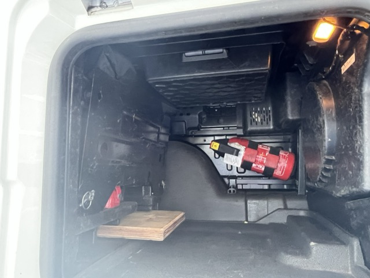 MAN TGX 18.510 4x2 BL SA Euro6 Retarder Klima ZV - Ťahač: obrázok 3 MAN TGX 18.510 4x2 BL SA Euro6 Retarder Klima ZV - Ťahač: obrázok 3