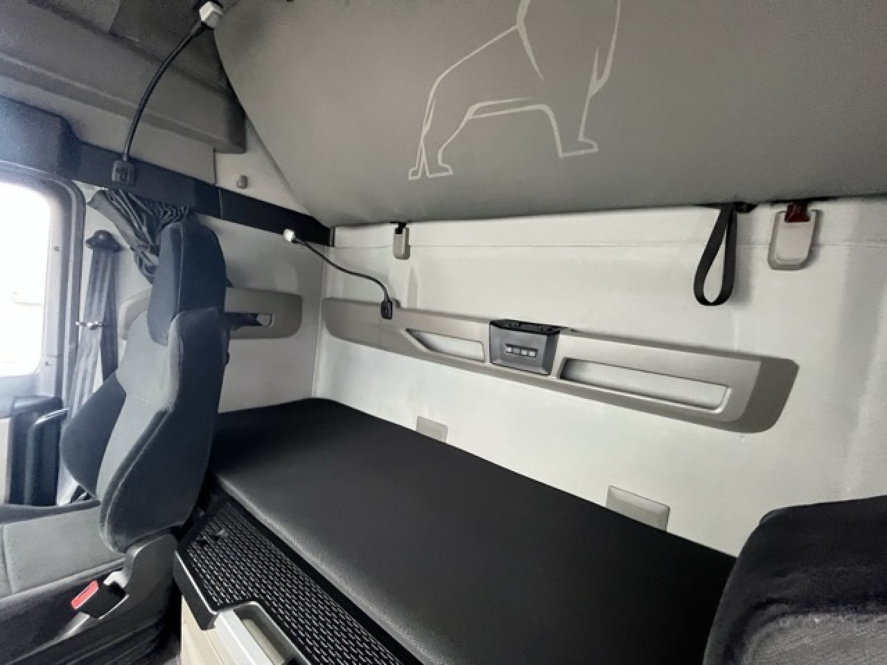 Ťahač MAN TGX 18.510 4x2 LL SA - Vollgarantie MAN bis 01.27: obrázok 14 Ťahač MAN TGX 18.510 4x2 LL SA - Vollgarantie MAN bis 01.27: obrázok 14