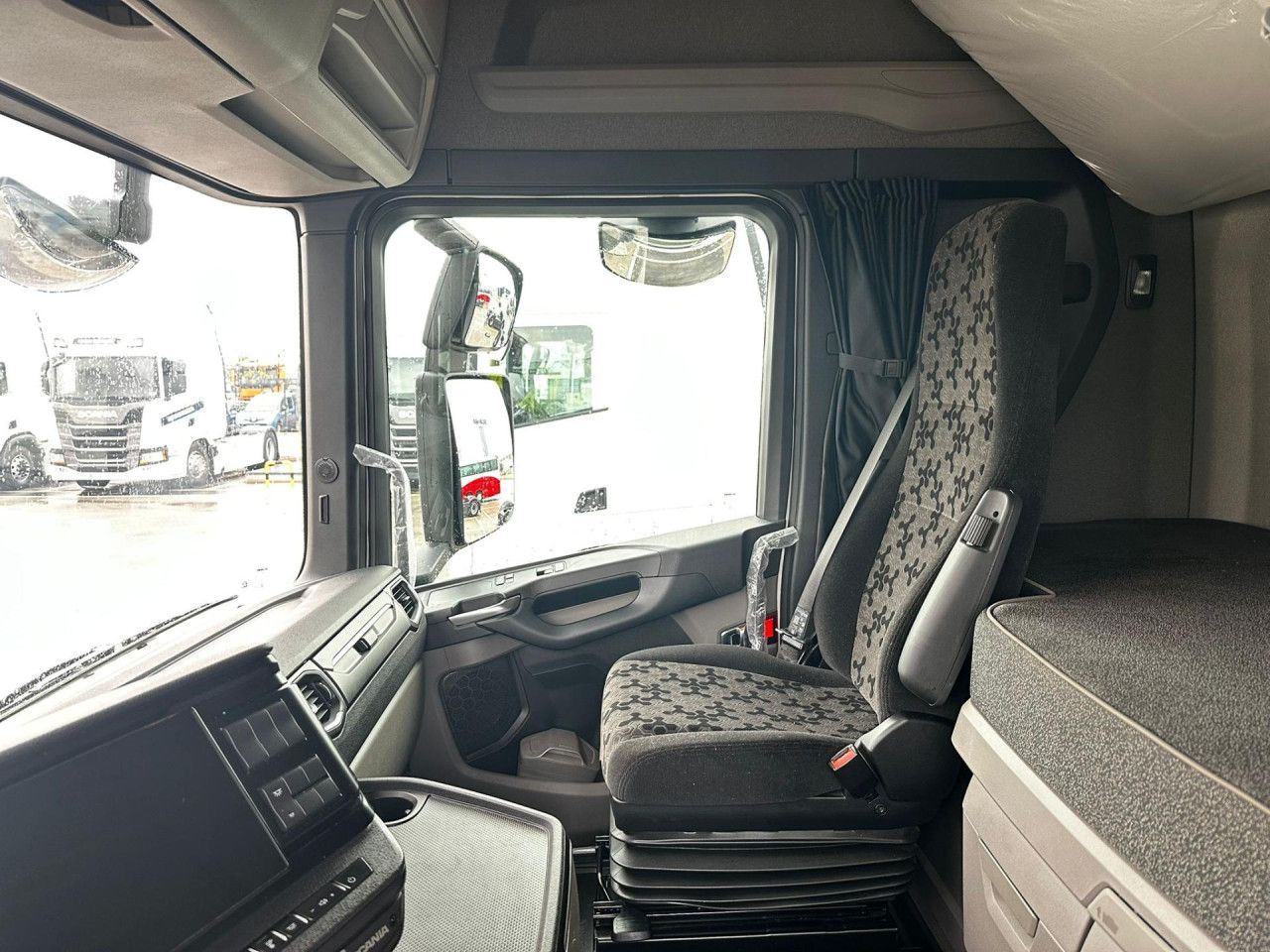 Scania R 460 - Ťahač: obrázok 5 Scania R 460 - Ťahač: obrázok 5