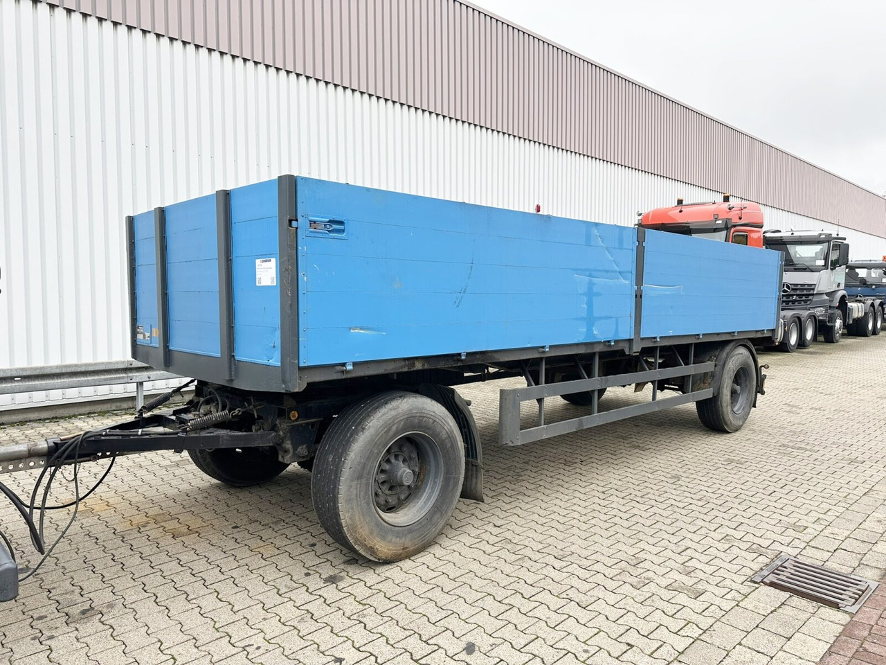 2-Achs Pritschenanhänger 2-Achs Pritschenanhänger - Plošinový/ Valníkový príves: obrázok 1 2-Achs Pritschenanhänger 2-Achs Pritschenanhänger - Plošinový/ Valníkový príves: obrázok 1