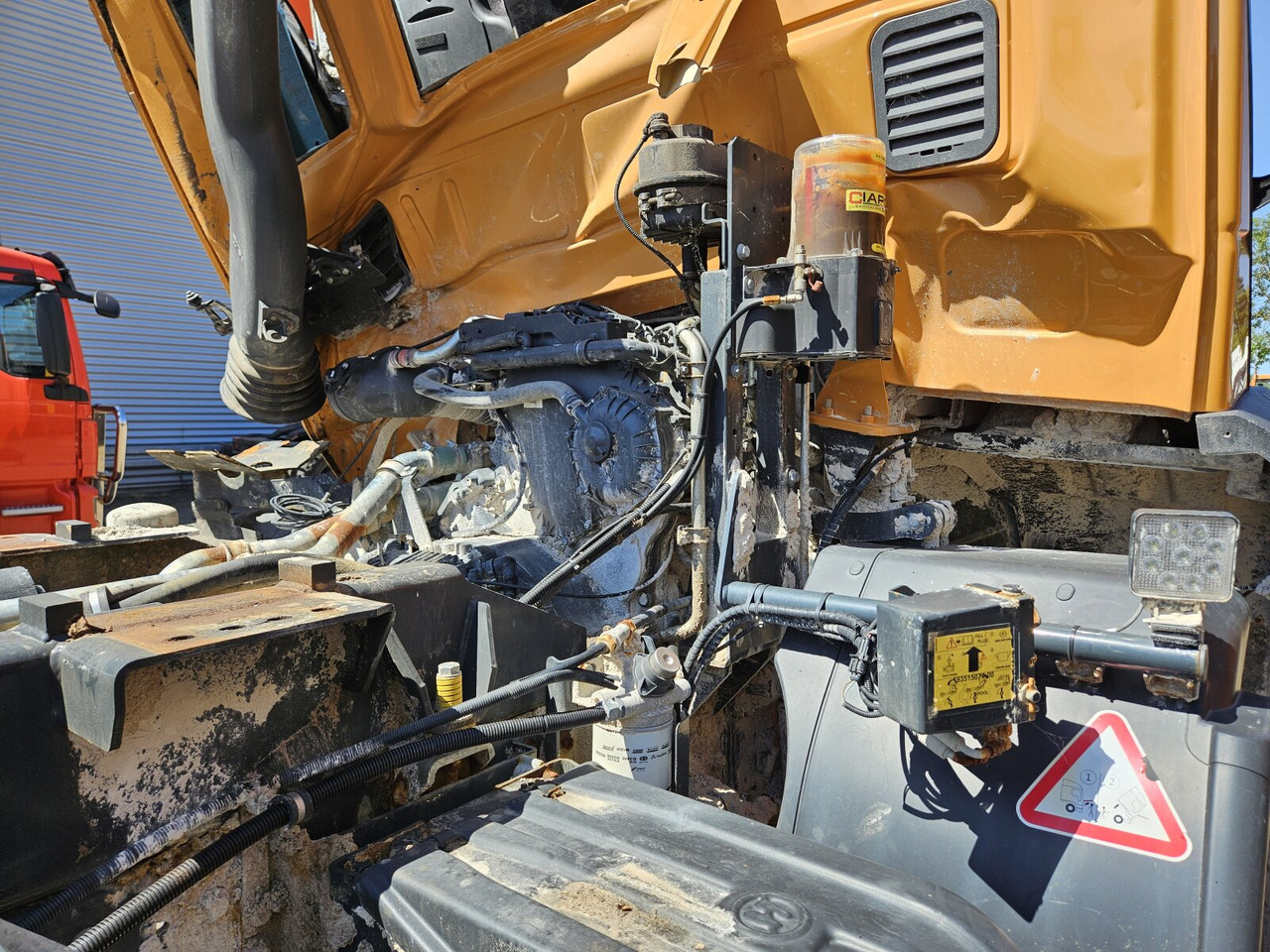 Podvozek s kabinou ASTRA HD9 86.50-90 8x6 ASTRA HD9 86.50-90 8x6, Unfallschaden, Cursor 13: obrázok 7