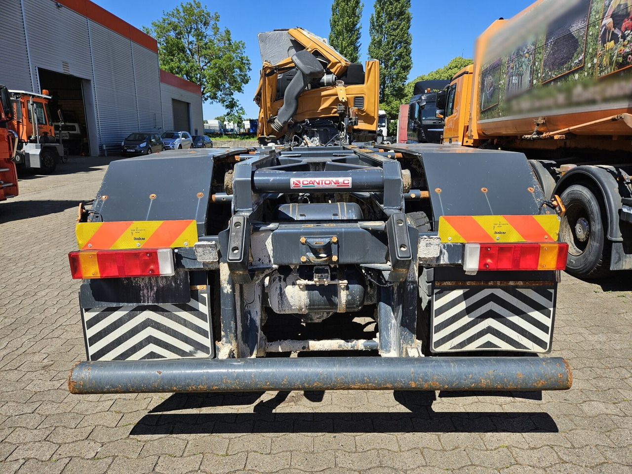 Podvozek s kabinou ASTRA HD9 86.50-90 8x6 ASTRA HD9 86.50-90 8x6, Unfallschaden, Cursor 13: obrázok 11