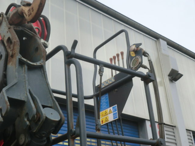 AT260S31Y/P 6x2 AT260S31Y/P 6x2 mit Kran Copma 150.3 - Auto s hydraulickou rukou, Valníkový/ Plošinový nákladný automobil: obrázok 3 AT260S31Y/P 6x2 AT260S31Y/P 6x2 mit Kran Copma 150.3 - Auto s hydraulickou rukou, Valníkový/ Plošinový nákladný automobil: obrázok 3