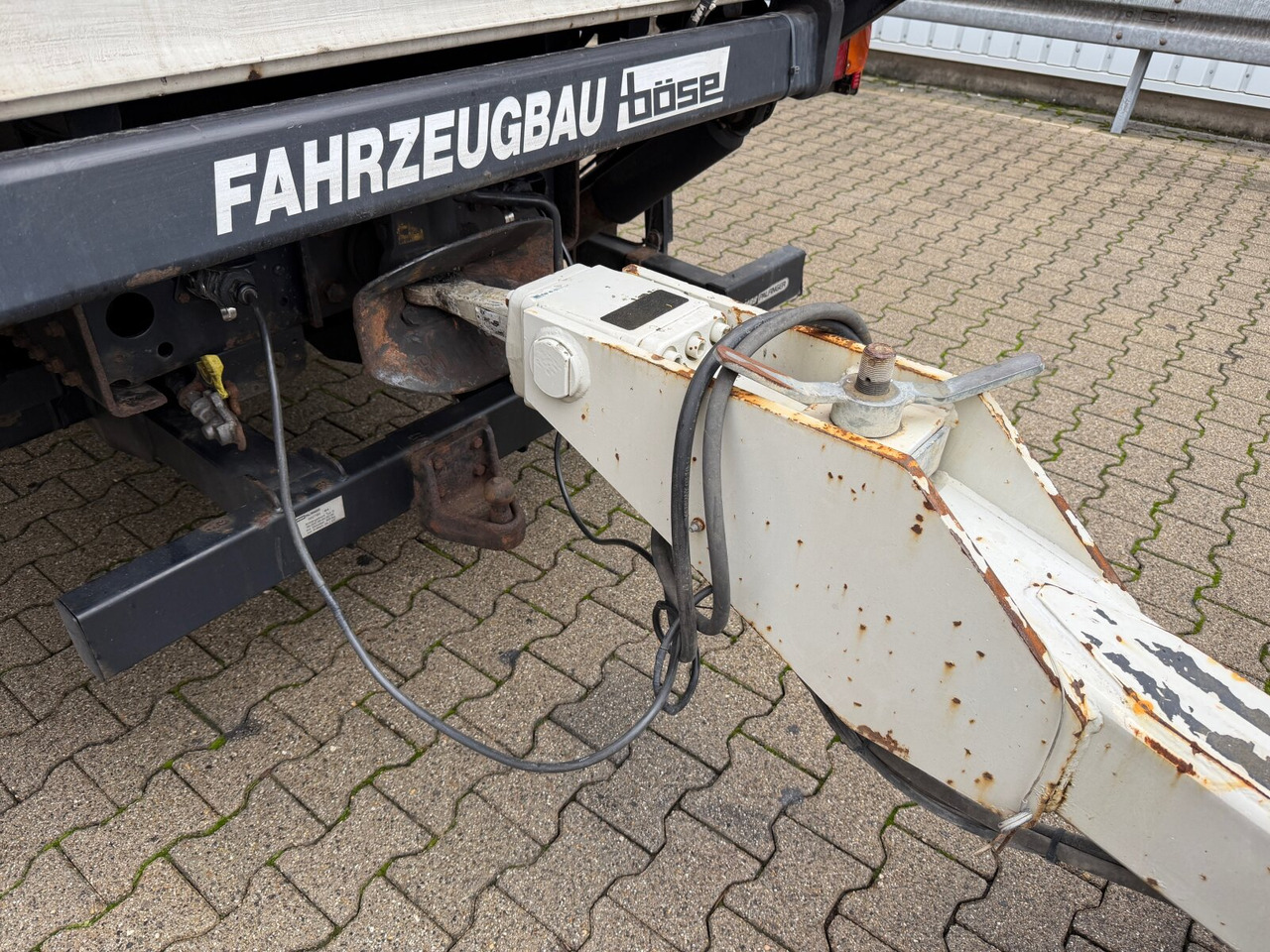 ETS-TA-B 10,7 ETS-TA-B 10,7 - Príves podvalník: obrázok 2 ETS-TA-B 10,7 ETS-TA-B 10,7 - Príves podvalník: obrázok 2