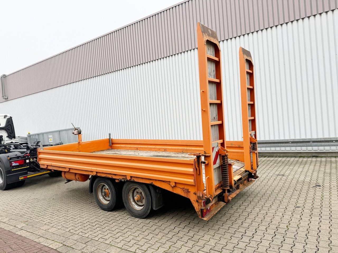 ETUE-TA 10 ETUE-TA 10, Ex , wenig benutzt top Zustand - Príves podvalník: obrázok 4 ETUE-TA 10 ETUE-TA 10, Ex , wenig benutzt top Zustand - Príves podvalník: obrázok 4