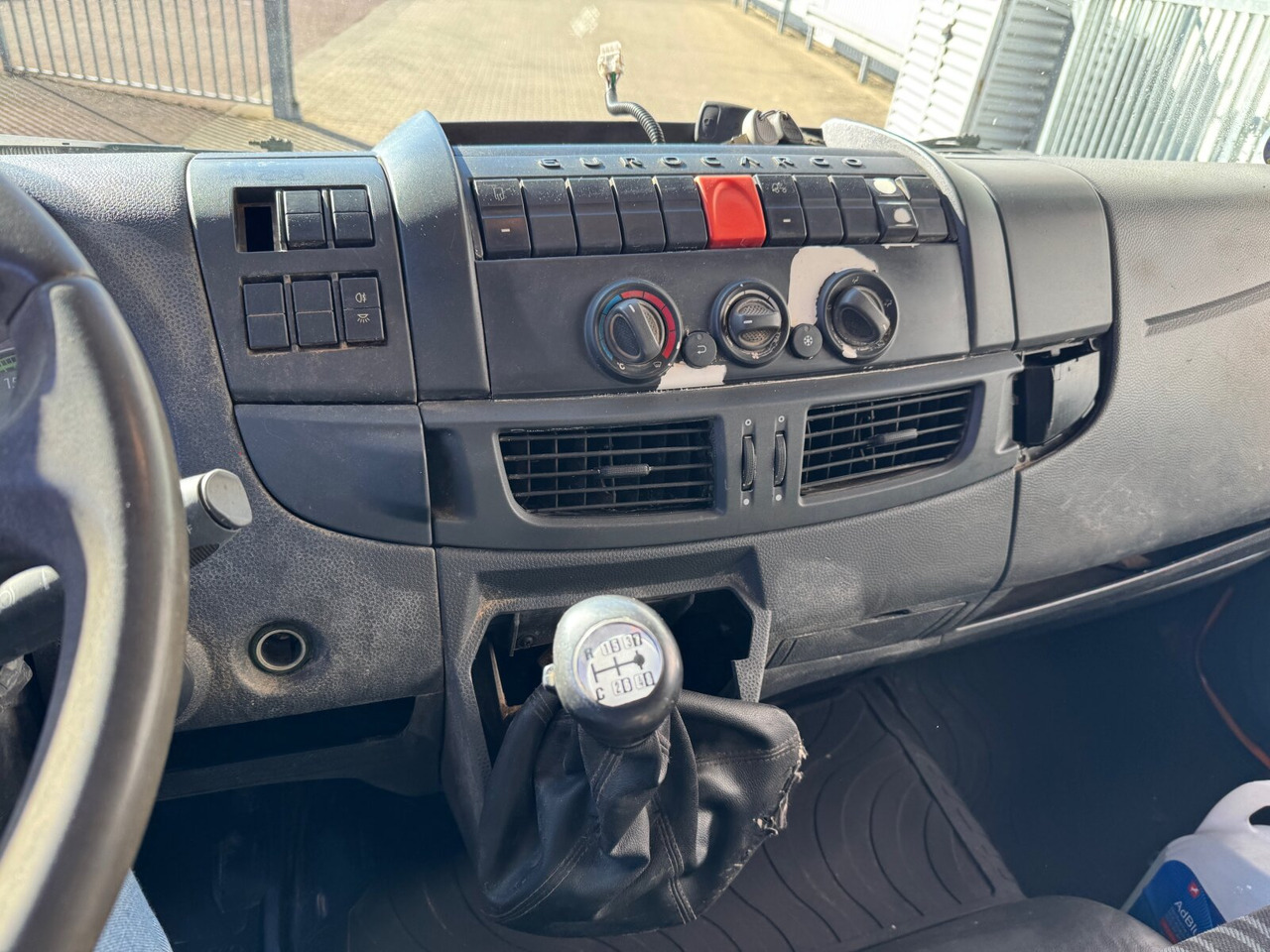 Euro Cargo 160E25 4x2 Euro Cargo 160E25 4x2, HIAB Abroller - Hákový nosič kontajnerov: obrázok 4 Euro Cargo 160E25 4x2 Euro Cargo 160E25 4x2, HIAB Abroller - Hákový nosič kontajnerov: obrázok 4