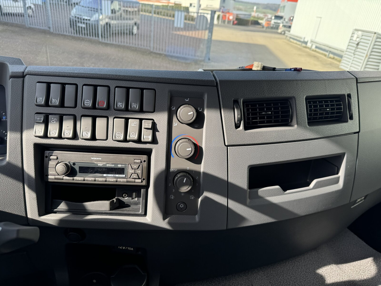 Nový Podvozek s kabinou FE 350 6x2-4 FE 350/380 6x2-4, Lenk-/Liftachse: obrázok 5 Nový Podvozek s kabinou FE 350 6x2-4 FE 350/380 6x2-4, Lenk-/Liftachse: obrázok 5