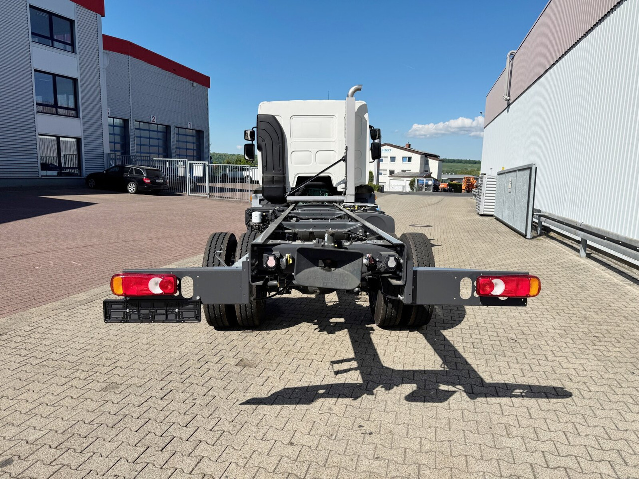 Nový Hákový nosič kontajnerov FL 280 4x4 FL 280 4x4: obrázok 12