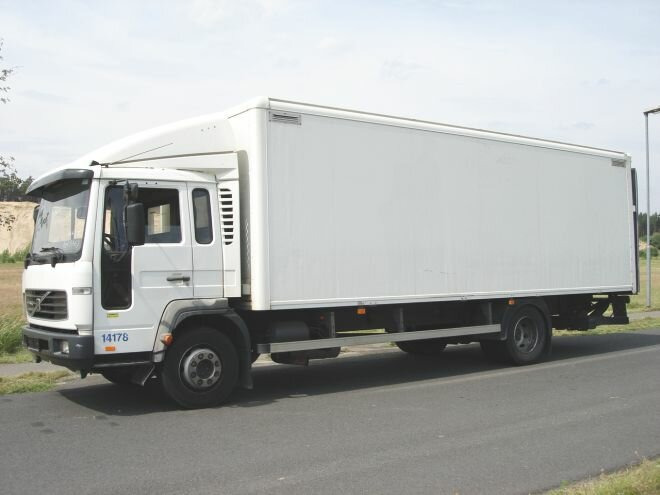 FL 6-12 4x2 FL 6-12 4x2, 4x vorhanden! - Skříňový nákladní auto: obrázok 2 FL 6-12 4x2 FL 6-12 4x2, 4x vorhanden! - Skříňový nákladní auto: obrázok 2