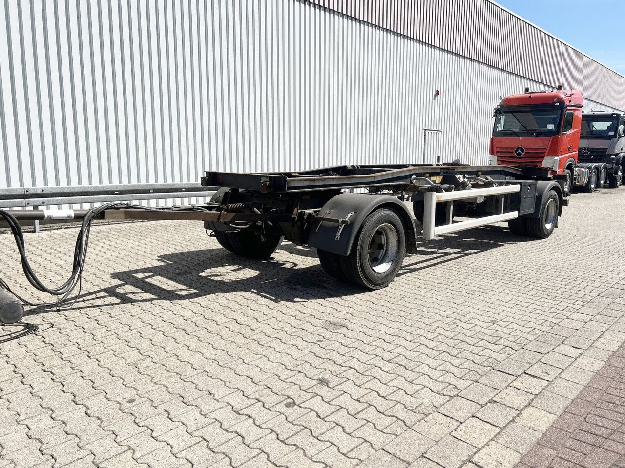 HSA 18.65 Schlittenabroller HUEFFERMANN HSA 18.65 Schlittenabroller - Hákový/ Ramenový nosič přívěs: obrázok 1 HSA 18.65 Schlittenabroller HUEFFERMANN HSA 18.65 Schlittenabroller - Hákový/ Ramenový nosič přívěs: obrázok 1