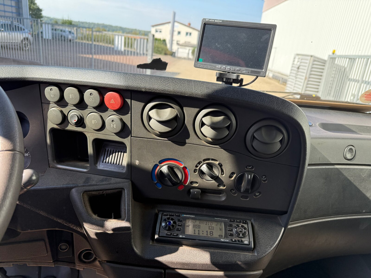 Iveco Daily 65C15D 4x2 Doka Daily 65C15D 4x2 Doka, Grüne Plakette, City-Abroller - Hákový nosič kontajnerov: obrázok 3 Iveco Daily 65C15D 4x2 Doka Daily 65C15D 4x2 Doka, Grüne Plakette, City-Abroller - Hákový nosič kontajnerov: obrázok 3