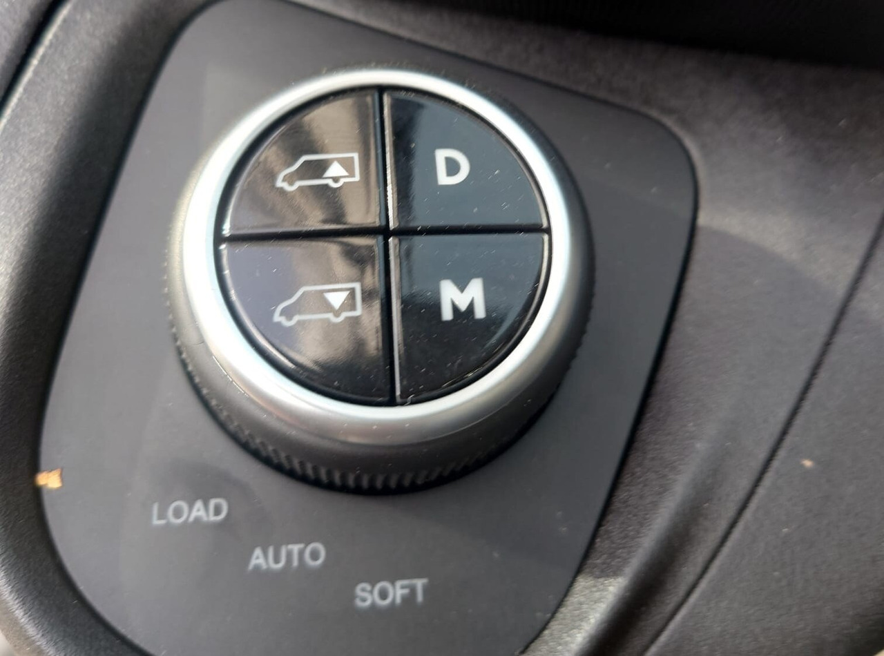 Iveco Daily 72C18H/P DK 4x2 Daily 72C18H/P DK 4x2, Nebenantrieb - Podvozek s kabinou: obrázok 4 Iveco Daily 72C18H/P DK 4x2 Daily 72C18H/P DK 4x2, Nebenantrieb - Podvozek s kabinou: obrázok 4