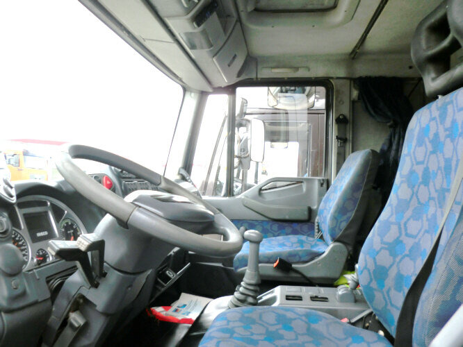 Iveco EuroCargo 75 E 17/4x2 EuroCargo 75 E 17/4,2, 6x VORHANDEN! - Skříňový nákladní auto: obrázok 5 Iveco EuroCargo 75 E 17/4x2 EuroCargo 75 E 17/4,2, 6x VORHANDEN! - Skříňový nákladní auto: obrázok 5