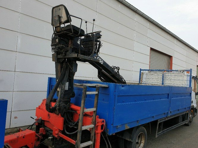 Iveco EuroCargo 80E 18 4x2 Euro Cargo ML 80 E 18, Hiab Kran 060-2 - Auto s hydraulickou rukou, Valníkový/ Plošinový nákladný automobil: obrázok 4 Iveco EuroCargo 80E 18 4x2 Euro Cargo ML 80 E 18, Hiab Kran 060-2 - Auto s hydraulickou rukou, Valníkový/ Plošinový nákladný automobil: obrázok 4