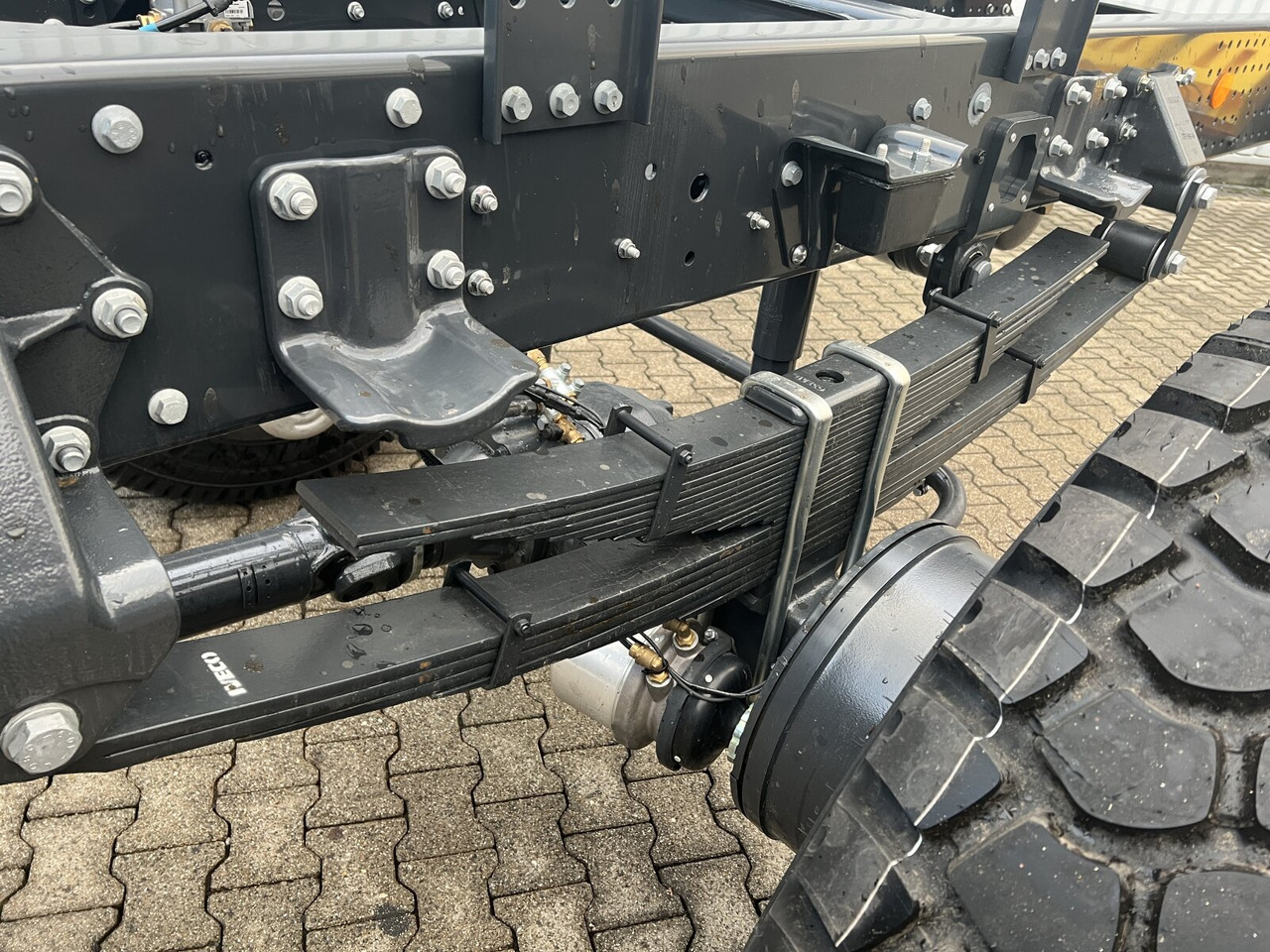 Iveco EuroCargo ML150E24 WS 4x4 EuroCargo ML150E24 WS 4x4, Euro3, mehrfach Vorhanden! - Podvozek s kabinou: obrázok 4 Iveco EuroCargo ML150E24 WS 4x4 EuroCargo ML150E24 WS 4x4, Euro3, mehrfach Vorhanden! - Podvozek s kabinou: obrázok 4