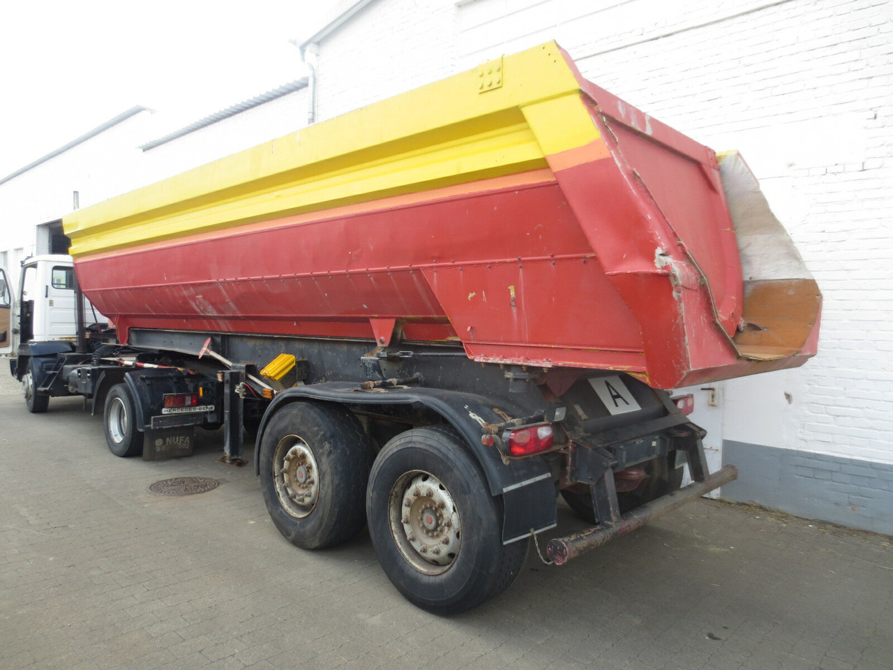 Kögel SKHL 18 SKHL 18 Alu Rundmulde, 24 cbm, Blechboden - Náves sklápěcí: obrázok 4 Kögel SKHL 18 SKHL 18 Alu Rundmulde, 24 cbm, Blechboden - Náves sklápěcí: obrázok 4