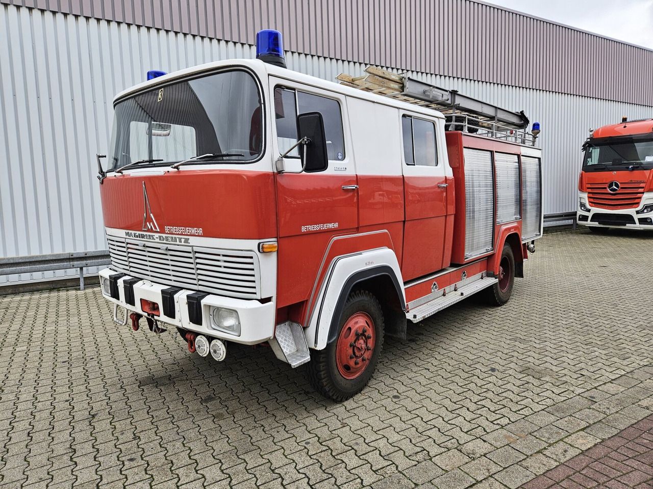 LF 16, F Magirus 170 D 11FA, 4x4 LF 16, F Magirus 170 D 11FA, 4x4 - Sanitka: obrázok 1 LF 16, F Magirus 170 D 11FA, 4x4 LF 16, F Magirus 170 D 11FA, 4x4 - Sanitka: obrázok 1