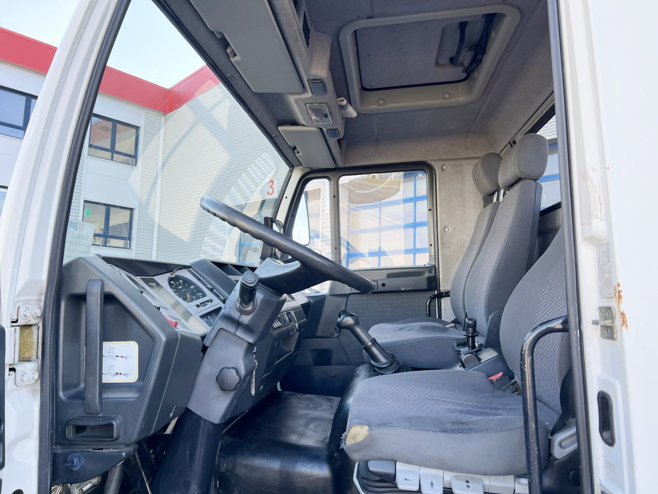 MAN 14.224 LAC 4x4 BB 14.224 LAC 4x4 BB mit Kran Atlas 100.1 - Auto s hydraulickou rukou, Valníkový/ Plošinový nákladný automobil: obrázok 3 MAN 14.224 LAC 4x4 BB 14.224 LAC 4x4 BB mit Kran Atlas 100.1 - Auto s hydraulickou rukou, Valníkový/ Plošinový nákladný automobil: obrázok 3