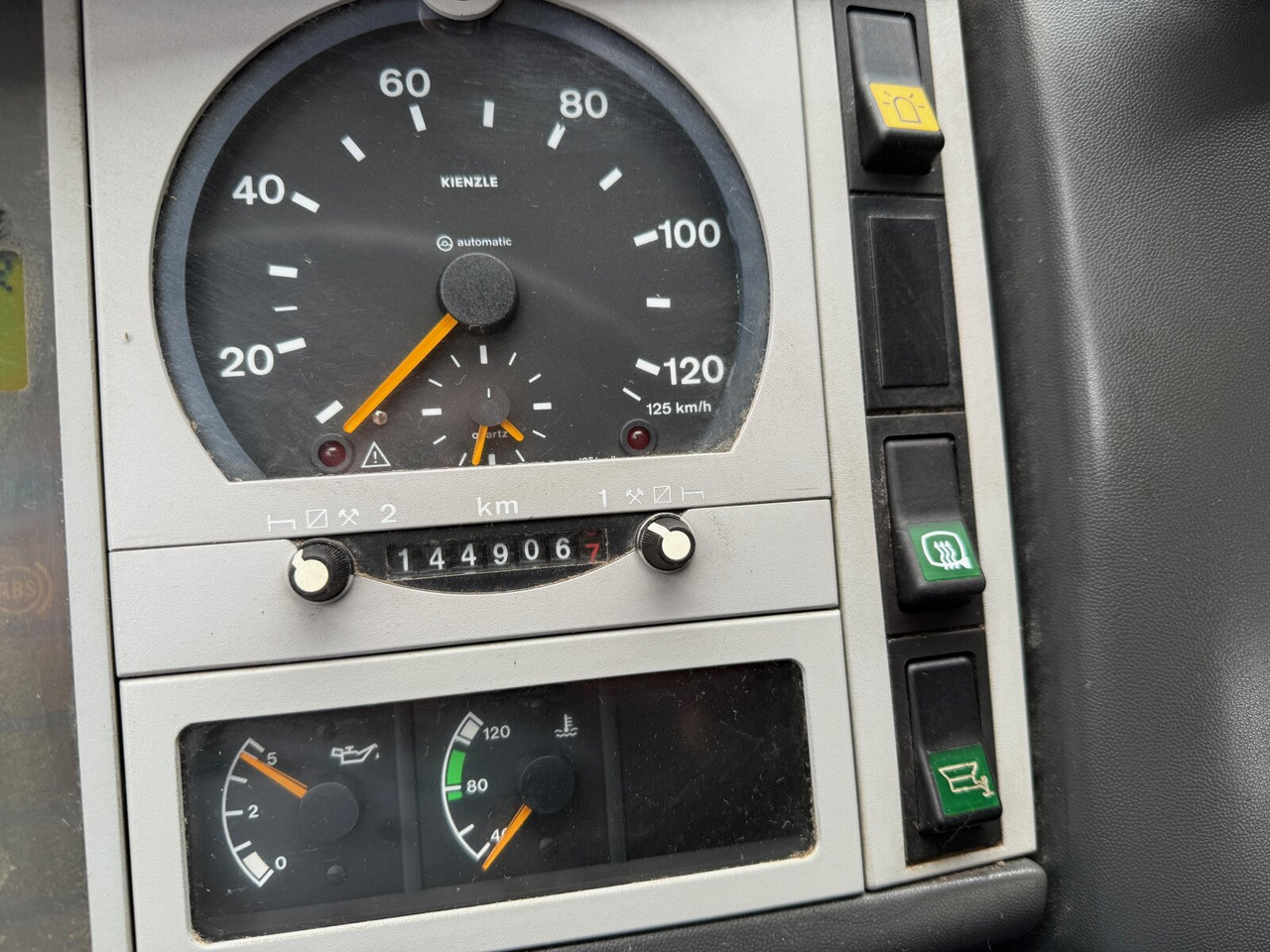 MAN 14.225 LAK 4x4 BB 14.225 LAK 4x4 BB, Winterdienstausstattung - Sklápač: obrázok 4 MAN 14.225 LAK 4x4 BB 14.225 LAK 4x4 BB, Winterdienstausstattung - Sklápač: obrázok 4