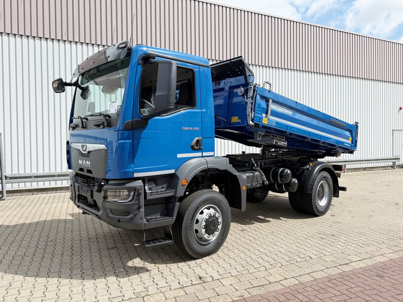 MAN TGM 18.320 4x4 BB CH TGM 18.320 4x4 BB CH, Navi, Meiller Trigenius - Sklápač: obrázok 1 MAN TGM 18.320 4x4 BB CH TGM 18.320 4x4 BB CH, Navi, Meiller Trigenius - Sklápač: obrázok 1