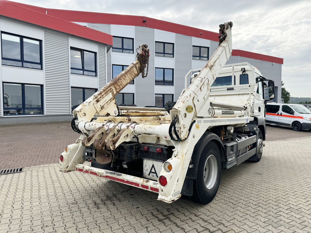 MAN TGS 18.320 4x2 BB TGS 18.320 4x2 BB, Tele-Absetzer - Ramenový nosič kontajnerov: obrázok 3 MAN TGS 18.320 4x2 BB TGS 18.320 4x2 BB, Tele-Absetzer - Ramenový nosič kontajnerov: obrázok 3