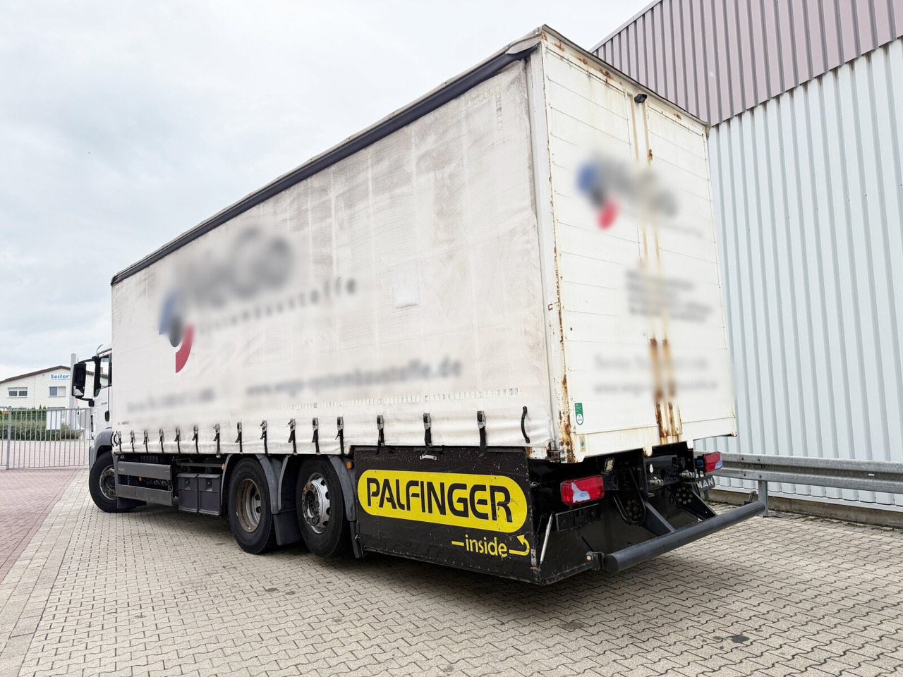 Valníkový/ Plošinový nákladný automobil, Auto s hydraulickou rukou MAN TGS 26.400 6x2-4 LL TGS 26.400 6x2-4 LL, Lenk-/Liftachse: obrázok 12 Valníkový/ Plošinový nákladný automobil, Auto s hydraulickou rukou MAN TGS 26.400 6x2-4 LL TGS 26.400 6x2-4 LL, Lenk-/Liftachse: obrázok 12