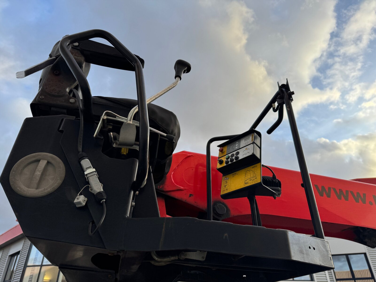 MAN TGS 26.420 6x2-4 LL TGS 26.420 6x2-4 LL, Navi, Lenk-/Liftachse, Heckkran Palfinger PK20.501L TEC - Auto s hydraulickou rukou, Valníkový/ Plošinový nákladný automobil: obrázok 3 MAN TGS 26.420 6x2-4 LL TGS 26.420 6x2-4 LL, Navi, Lenk-/Liftachse, Heckkran Palfinger PK20.501L TEC - Auto s hydraulickou rukou, Valníkový/ Plošinový nákladný automobil: obrázok 3