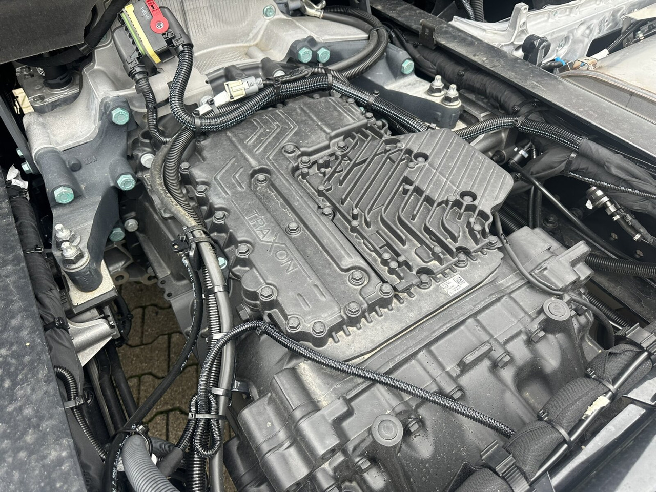 MAN TGS 26.440 6x2-4 LL CH TGS 26.440 6x2-4 LL CH, Lenk-/Liftachse, Navi, LED - Podvozek s kabinou: obrázok 2 MAN TGS 26.440 6x2-4 LL CH TGS 26.440 6x2-4 LL CH, Lenk-/Liftachse, Navi, LED - Podvozek s kabinou: obrázok 2