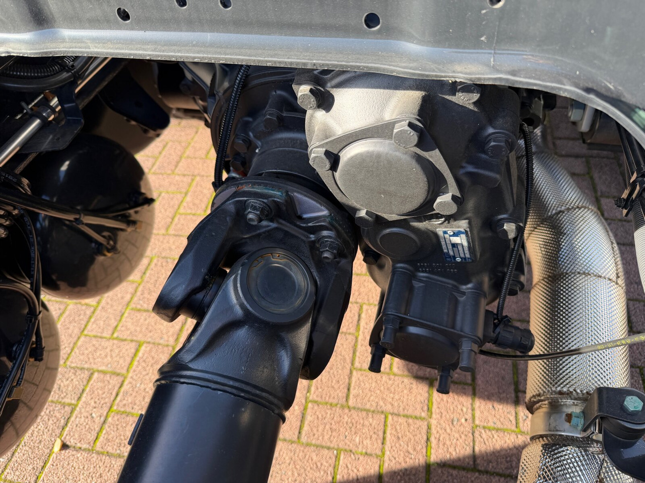 MAN TGS 33.480 6x4 BL CH TGS 33.480 6x4 BL CH - Hákový nosič kontajnerov: obrázok 2 MAN TGS 33.480 6x4 BL CH TGS 33.480 6x4 BL CH - Hákový nosič kontajnerov: obrázok 2