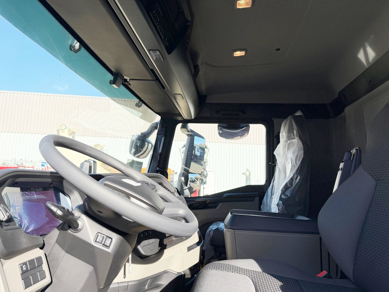 MAN TGS 33.480 6x4 BL CH TGS 33.480 6x4 BL CH, Nebenantrieb - Podvozek s kabinou: obrázok 2 MAN TGS 33.480 6x4 BL CH TGS 33.480 6x4 BL CH, Nebenantrieb - Podvozek s kabinou: obrázok 2