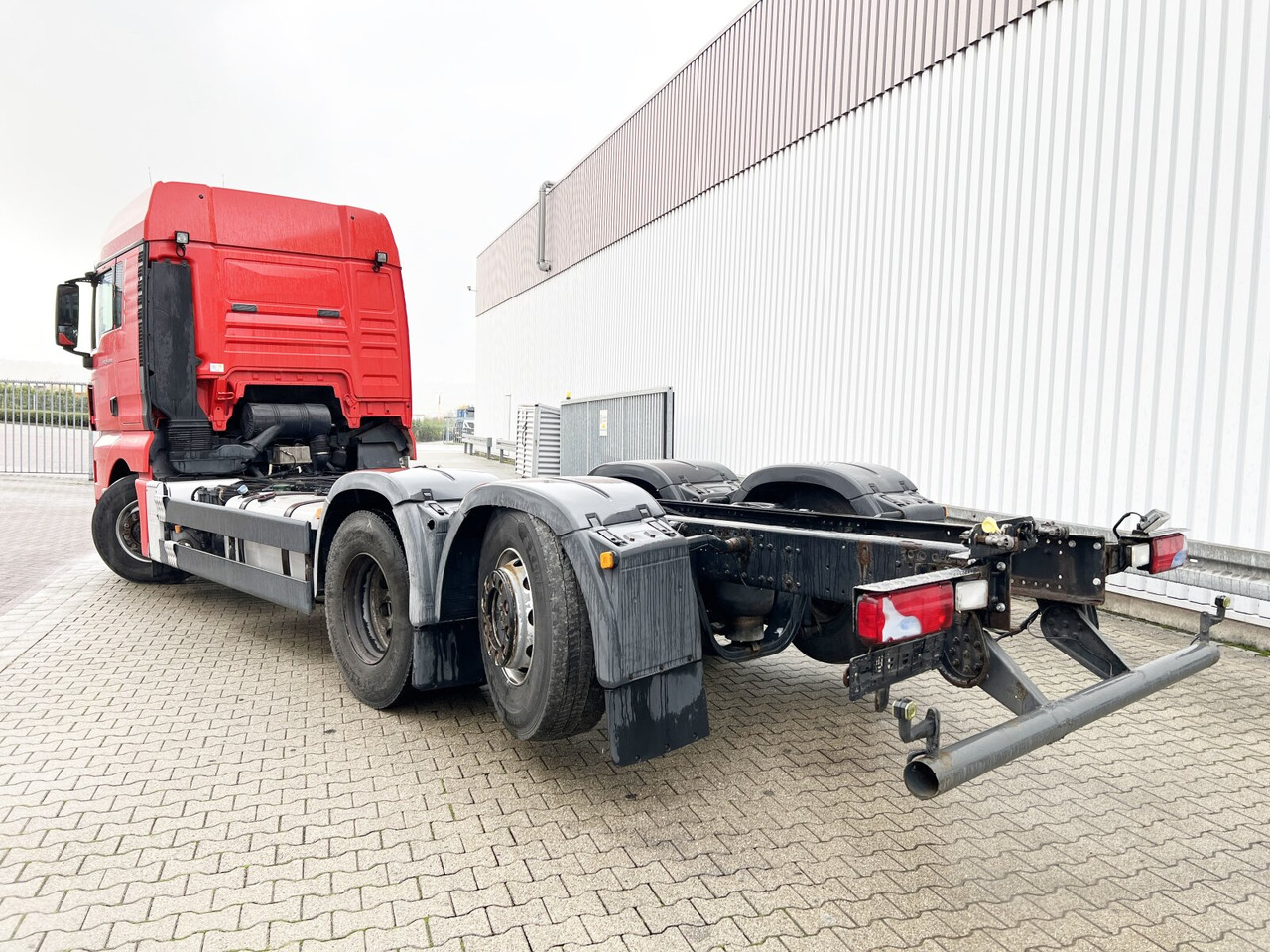 Podvozek s kabinou MAN TGX 26.440 6x2-2 LL TGX 26.440 6x2-2 LL, Lenk-Liftachse: obrázok 11 Podvozek s kabinou MAN TGX 26.440 6x2-2 LL TGX 26.440 6x2-2 LL, Lenk-Liftachse: obrázok 11