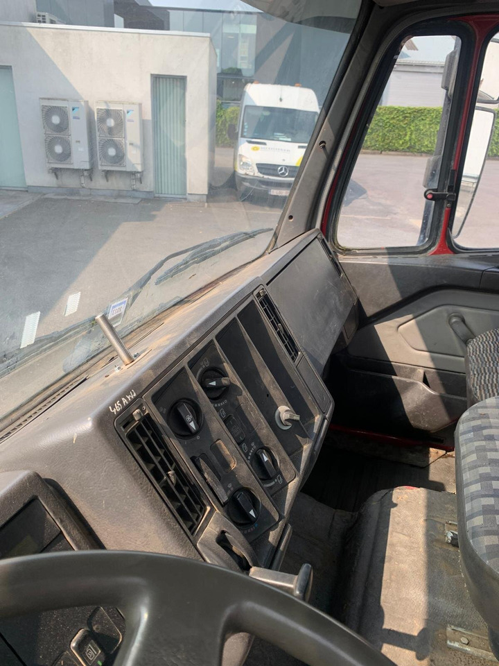 Mercedes-Benz -1722 1722 4x2 - Sklápač, Auto s hydraulickou rukou: obrázok 2 Mercedes-Benz -1722 1722 4x2 - Sklápač, Auto s hydraulickou rukou: obrázok 2