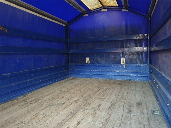 Plachtové nákladné vozidlo Mercedes-Benz 508 D 4x2 Doka 508 D 4x2 Doka, EX-THW: obrázok 5 Plachtové nákladné vozidlo Mercedes-Benz 508 D 4x2 Doka 508 D 4x2 Doka, EX-THW: obrázok 5