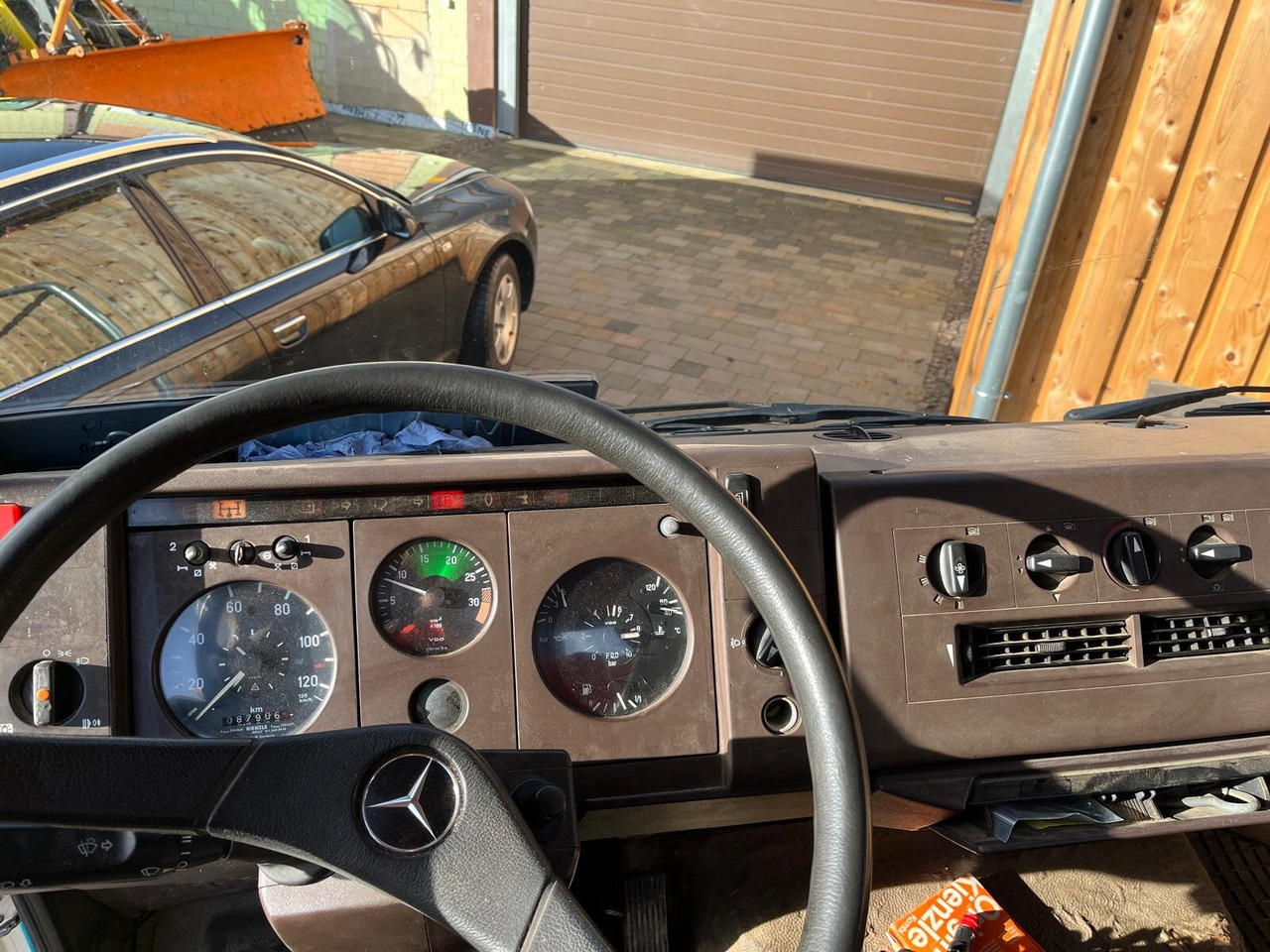 Mercedes-Benz 914 K 4x2 914 K 4x2 - Sklápač: obrázok 4 Mercedes-Benz 914 K 4x2 914 K 4x2 - Sklápač: obrázok 4