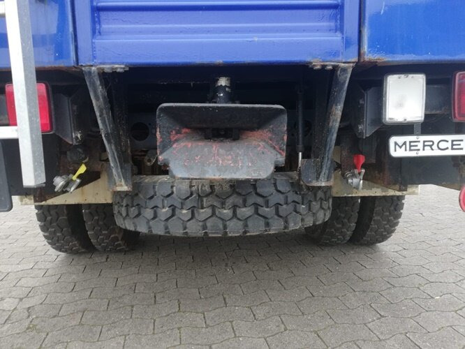 Skříňový nákladní auto Mercedes-Benz 917 AF 4x4 Doka 917 AF 4x4 Doka: obrázok 9