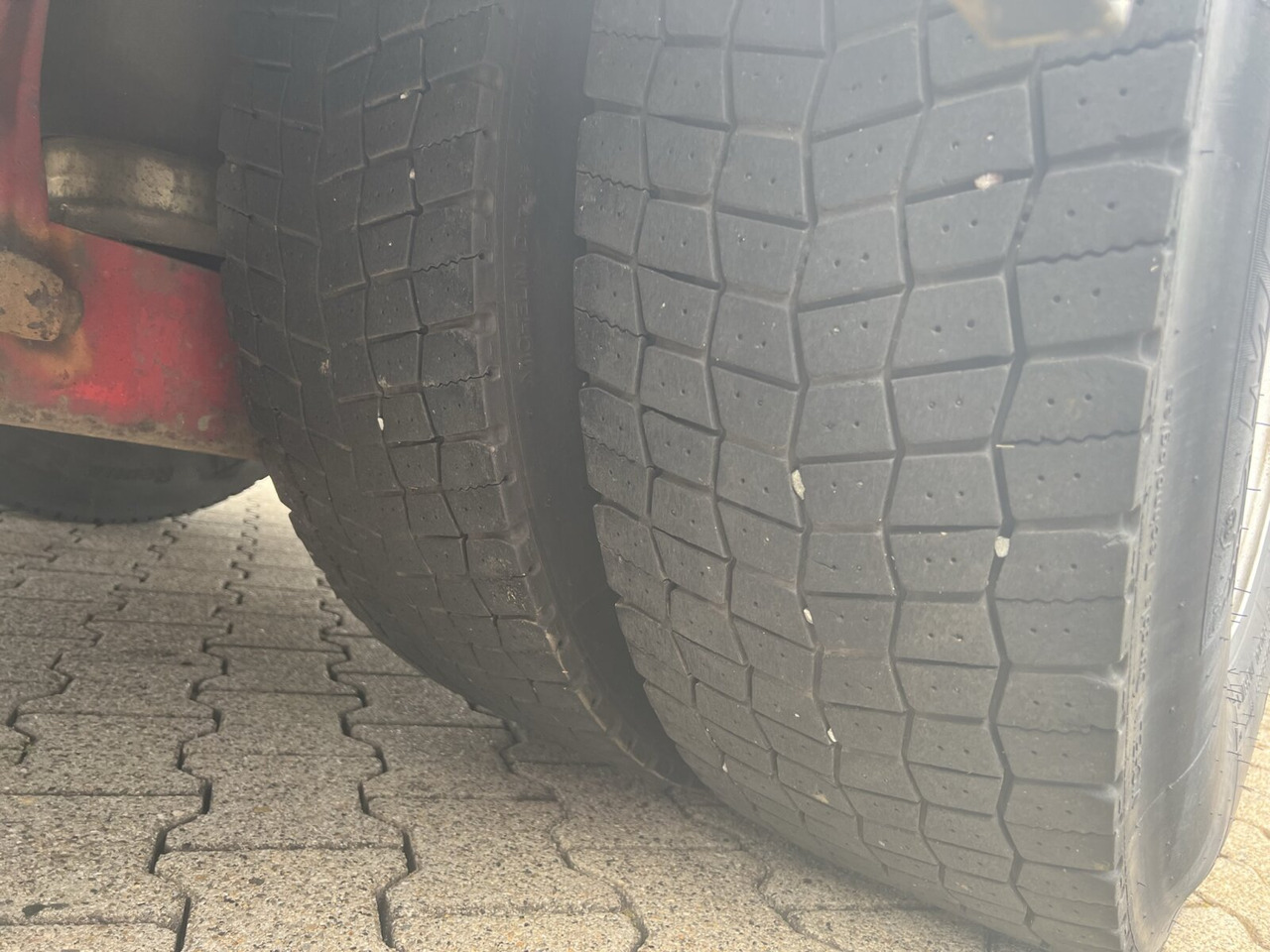 Cisternové vozidlo Mercedes-Benz Actros 1844 L 4x2 Actros 1844 L 4x2, Tank 14.250l: obrázok 15 Cisternové vozidlo Mercedes-Benz Actros 1844 L 4x2 Actros 1844 L 4x2, Tank 14.250l: obrázok 15