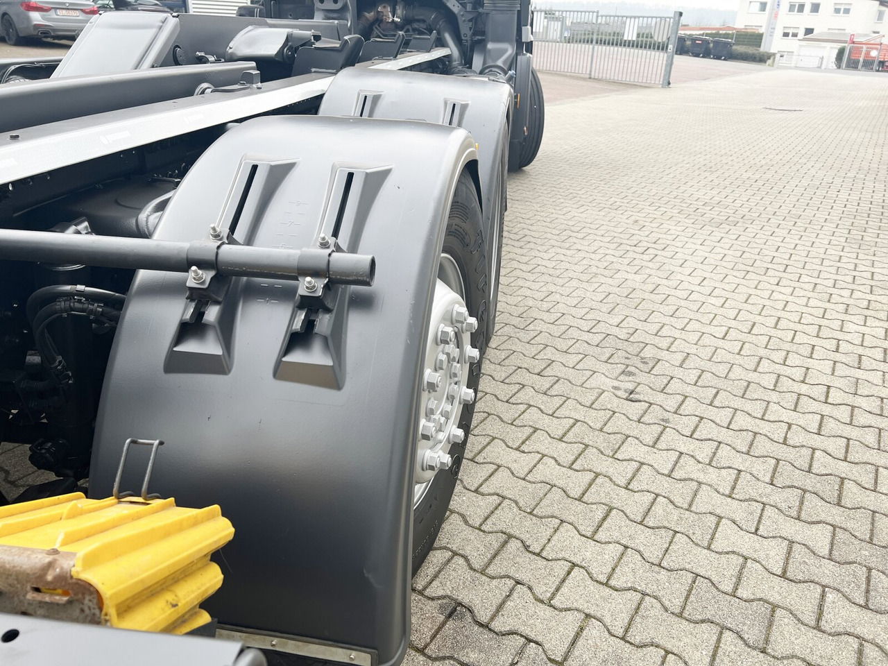 Mercedes-Benz Actros 2546 L 6x2 NLA Actros 2546 L 6x2/45 NLA, Retarder, Lift-/Lenkachse - Hákový nosič kontajnerov: obrázok 4 Mercedes-Benz Actros 2546 L 6x2 NLA Actros 2546 L 6x2/45 NLA, Retarder, Lift-/Lenkachse - Hákový nosič kontajnerov: obrázok 4