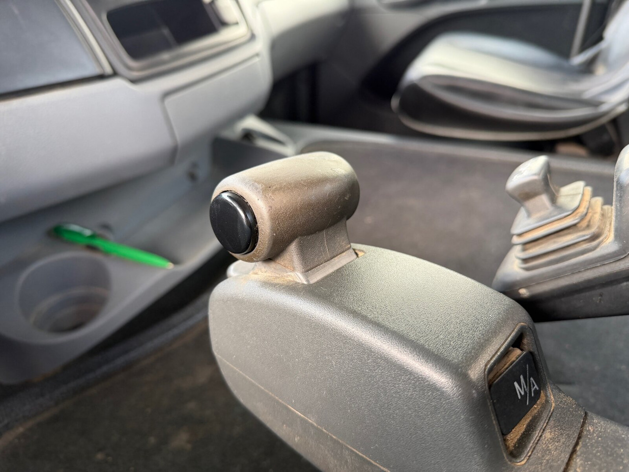 Mercedes-Benz Actros 2644 L 6x4 Actros 2644 L 6x4 - Hákový nosič kontajnerov: obrázok 2 Mercedes-Benz Actros 2644 L 6x4 Actros 2644 L 6x4 - Hákový nosič kontajnerov: obrázok 2