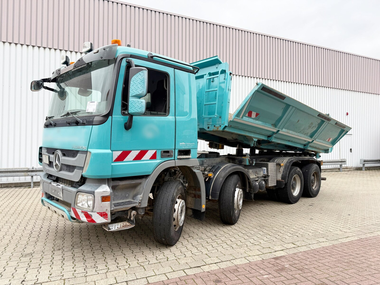 Mercedes-Benz Actros 3241 K 8x4/4 Actros 3241 K 8x4/4, Bordmatik - Sklápač: obrázok 1 Mercedes-Benz Actros 3241 K 8x4/4 Actros 3241 K 8x4/4, Bordmatik - Sklápač: obrázok 1