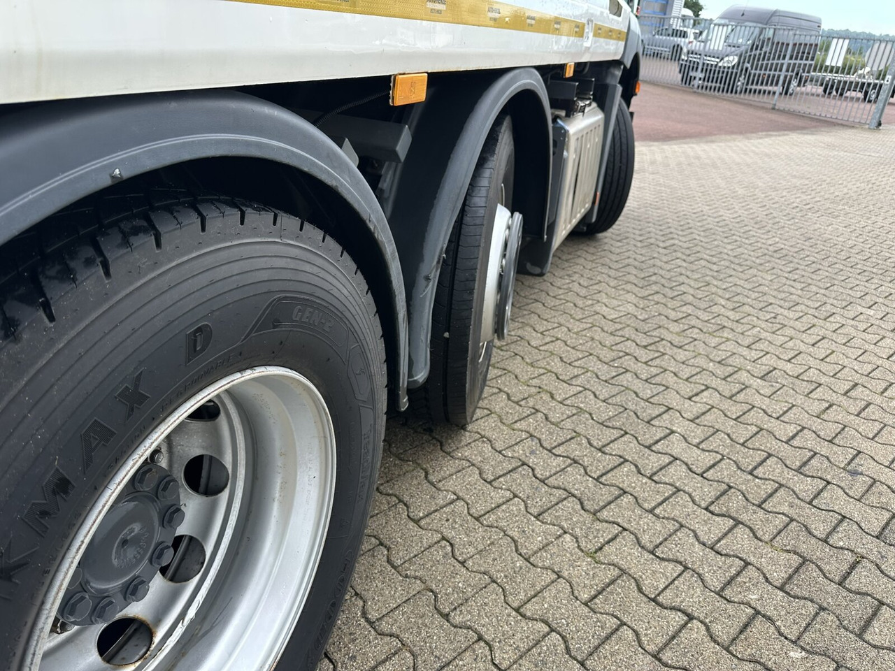 Mercedes-Benz Antos 2540 L 6x2 Antos 2540 L 6x2, Vorlauflenk-/Liftachse, Teleabsetzer - Ramenový nosič kontajnerov: obrázok 4 Mercedes-Benz Antos 2540 L 6x2 Antos 2540 L 6x2, Vorlauflenk-/Liftachse, Teleabsetzer - Ramenový nosič kontajnerov: obrázok 4