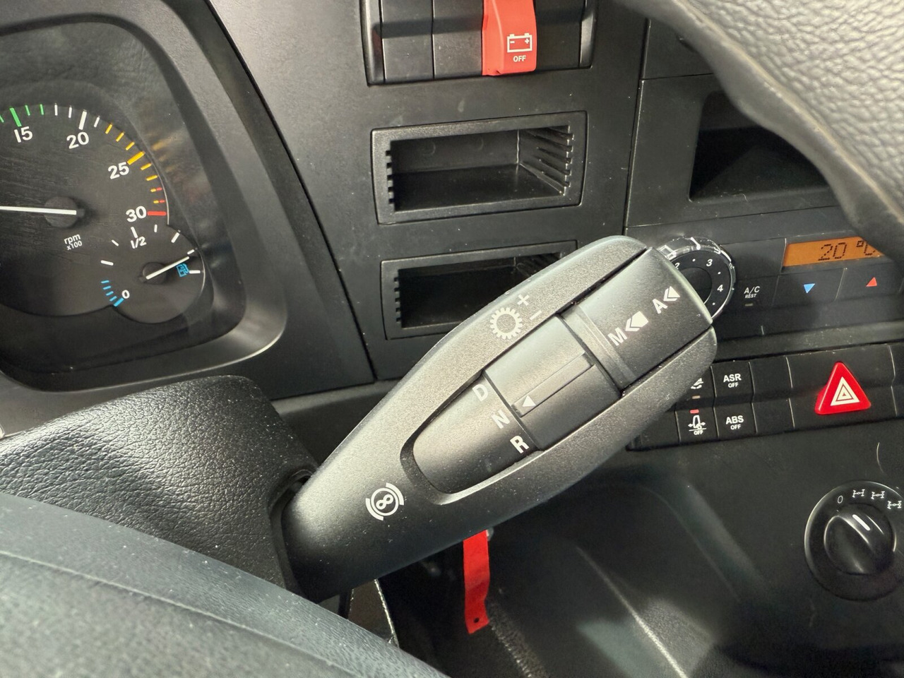 Mercedes-Benz Arocs 1827 A 4x4 Arocs 1827 A 4x4, Ex-! - Valníkový/ Plošinový nákladný automobil: obrázok 5 Mercedes-Benz Arocs 1827 A 4x4 Arocs 1827 A 4x4, Ex-! - Valníkový/ Plošinový nákladný automobil: obrázok 5