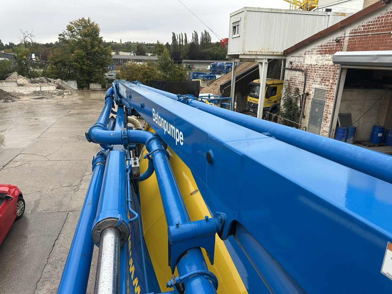 Mercedes-Benz Arocs 3246 B 8x4 Stetter Mischer 7m³, Pumpe 25m Arocs 3246 B 8x4 Stetter Mischer 7m³, Pumpe 25m - Domiešavač: obrázok 2 Mercedes-Benz Arocs 3246 B 8x4 Stetter Mischer 7m³, Pumpe 25m Arocs 3246 B 8x4 Stetter Mischer 7m³, Pumpe 25m - Domiešavač: obrázok 2