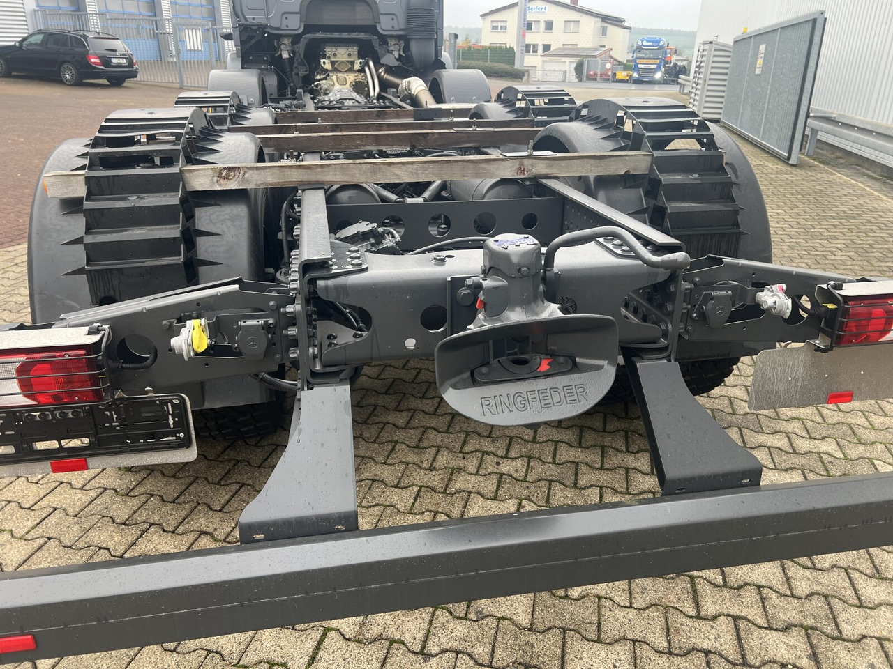Mercedes-Benz Arocs 3251 L 8x4/4 Arocs 3251 L 8x4/4, Motorabtrieb - Sklápač: obrázok 2 Mercedes-Benz Arocs 3251 L 8x4/4 Arocs 3251 L 8x4/4, Motorabtrieb - Sklápač: obrázok 2