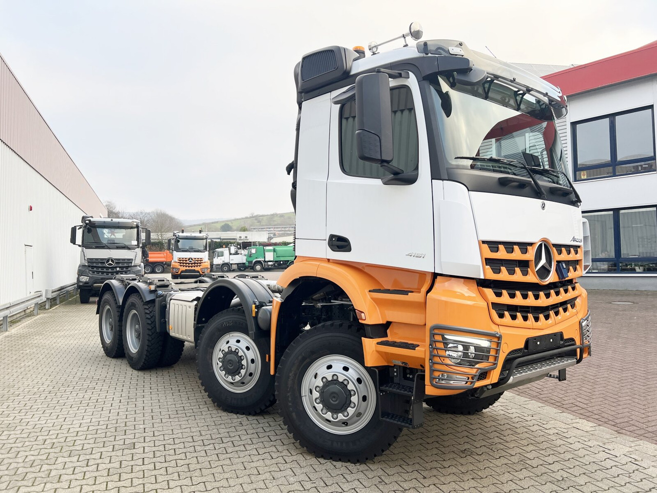 Leasing Mercedes-Benz Arocs 4151 AK 8x8/4 Arocs 4151 AK 8x8/4, Grounder Mercedes-Benz Arocs 4151 AK 8x8/4 Arocs 4151 AK 8x8/4, Grounder: obrázok 8 Leasing Mercedes-Benz Arocs 4151 AK 8x8/4 Arocs 4151 AK 8x8/4, Grounder Mercedes-Benz Arocs 4151 AK 8x8/4 Arocs 4151 AK 8x8/4, Grounder: obrázok 8