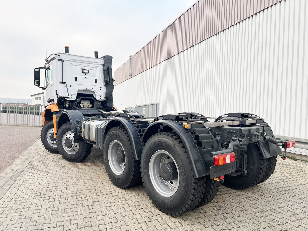Leasing Mercedes-Benz Arocs 4151 AK 8x8/4 Arocs 4151 AK 8x8/4, Grounder Mercedes-Benz Arocs 4151 AK 8x8/4 Arocs 4151 AK 8x8/4, Grounder: obrázok 11 Leasing Mercedes-Benz Arocs 4151 AK 8x8/4 Arocs 4151 AK 8x8/4, Grounder Mercedes-Benz Arocs 4151 AK 8x8/4 Arocs 4151 AK 8x8/4, Grounder: obrázok 11
