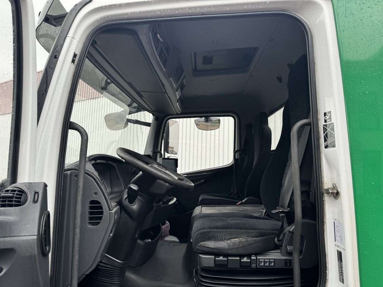 Mercedes-Benz Atego 1223 L 4x2 Atego 1223 L 4x2 mit Heckkran Atlas 88.3-A2L, Funk - Auto s hydraulickou rukou, Valníkový/ Plošinový nákladný automobil: obrázok 4 Mercedes-Benz Atego 1223 L 4x2 Atego 1223 L 4x2 mit Heckkran Atlas 88.3-A2L, Funk - Auto s hydraulickou rukou, Valníkový/ Plošinový nákladný automobil: obrázok 4